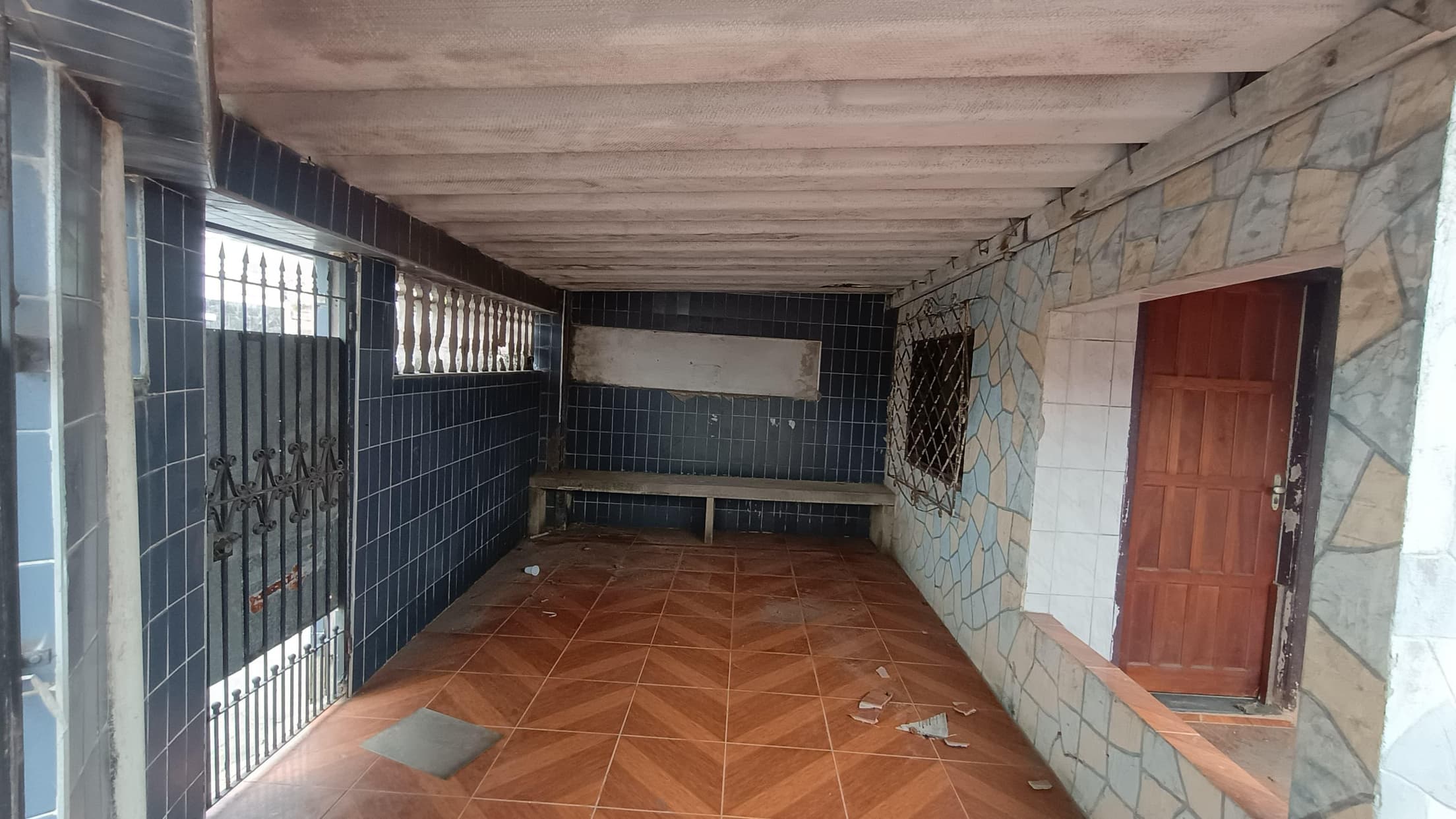 Foto 5 de 5: Casa em leilão em São Vicente - SP — Casa 103m², Cidade Náutica, em São Vicente/SP - Ocupada