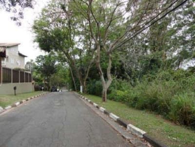 Terreno em leilão em Cotia - SP — Terreno, A.T. 1.200m², Jd. Algarve