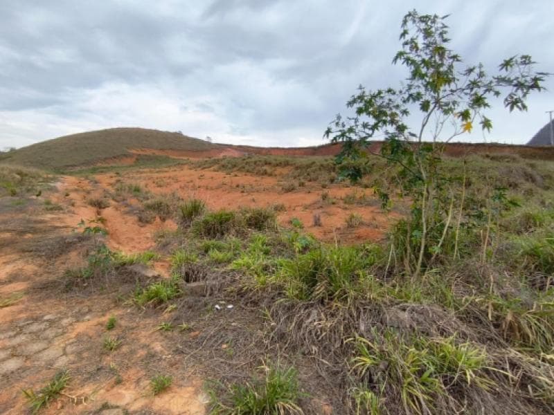 Foto 1 de 2: Terreno em leilão em Alegre - ES, bairro Rive — Lote, Alegre / ES