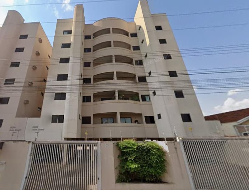 Apartamento em leilão em Mirassol - SP, bairro Centro — Apartamento, Ed. Helena Bazzetti, Centro (Nua Propriedade)