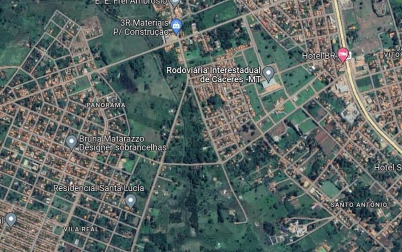 Foto 1 de 18: Terreno em leilão em Cáceres - MT — Terreno com 9.987m², Desocupado no Panorama em Cáceres/MT