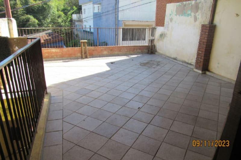 Foto 13 de 19: Casa em leilão em Socorro - SP, bairro Vila Nova — DIREITOS POSSESSÓRIOS SOBRE IMÓVEL EM SOCORRO/SP