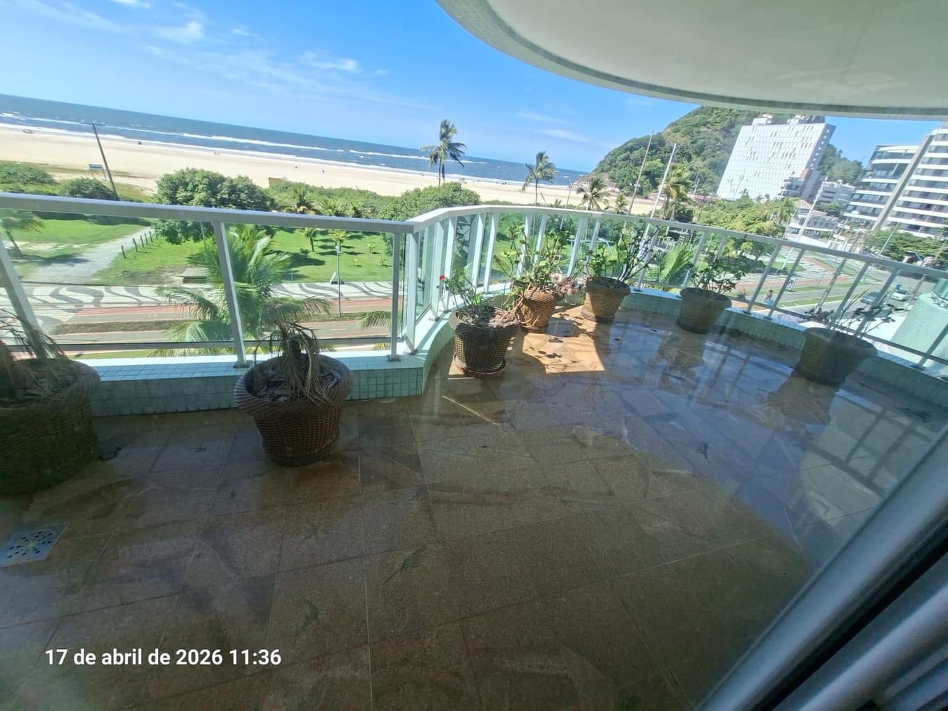 Apartamento em leilão em Matinhos - PR, bairro Caiobá — Apartamento cobertura, 300,14m² área privativa, vaga de garagem, Edif Costa Allegra, Av Atlântica 2400, Caiobá/PR - R Macedo/PR
