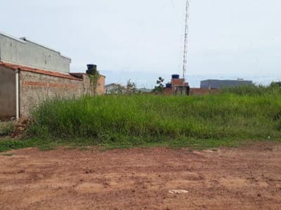 Imóvel em leilão em Urupá - RO — Lote Urbano nº 12, Quadra 02, do Setor 06, com área de 300 m² - Urupá/RO
