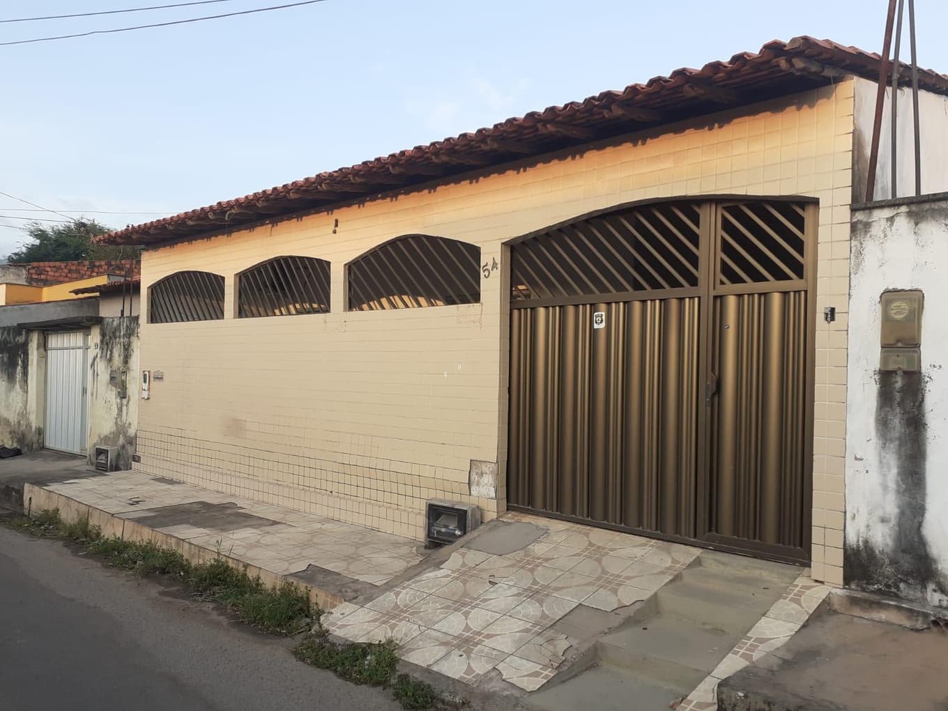 Casa em leilão em São Luís - MA — Casa c/ Terreno de 200m², Santa Bárbara, São Luis/MA - Ocupada