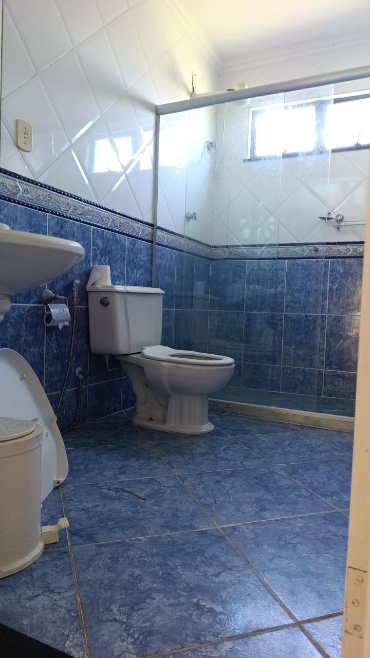 Foto 13 de 20: Casa em leilão em Camaçari - BA, bairro Jauá — Casa em condomínio 568m², 6 vagas, Desocupada no Jauá, Camaçari/BA