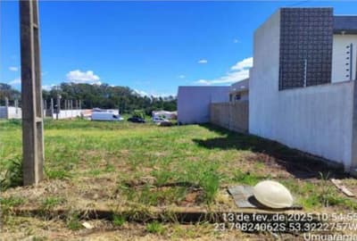 Terreno em leilão em Umuarama - PR — TERRENO URBANO COM ÁREA DE 161,00m2. EM UMUARAMA-PR