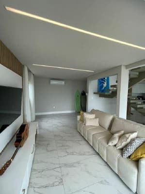 Foto 10 de 22: Terreno em leilão em Itajaí - SC, bairro Cabeçudas — Imóvel com A.T. 8.550m², 2 edificações com A.T.C. 1.620m², Cabeçudas, Itajaí/SC