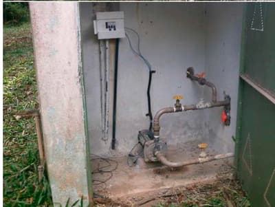 Foto 2 de 9: Terreno em leilão em Embu Das Artes - SP, bairro Chácaras Uirapuru — TERRENO LOTE 19 QUADRA 2 COM AREA 1.372,00m² - CHACARA UIRAPURU