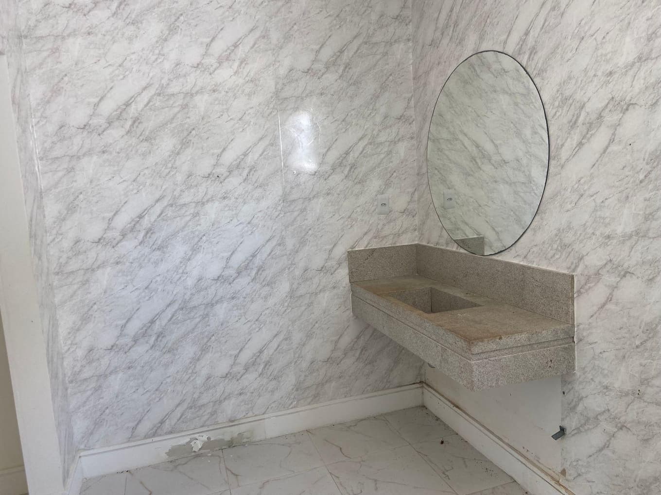 Foto 10 de 19: Casa em leilão em Barra Dos Coqueiros - SE — Casa em condomínio 565m², DESOCUPADA no Maikai Residencial e Resort, Barra dos Coqueiros/SE