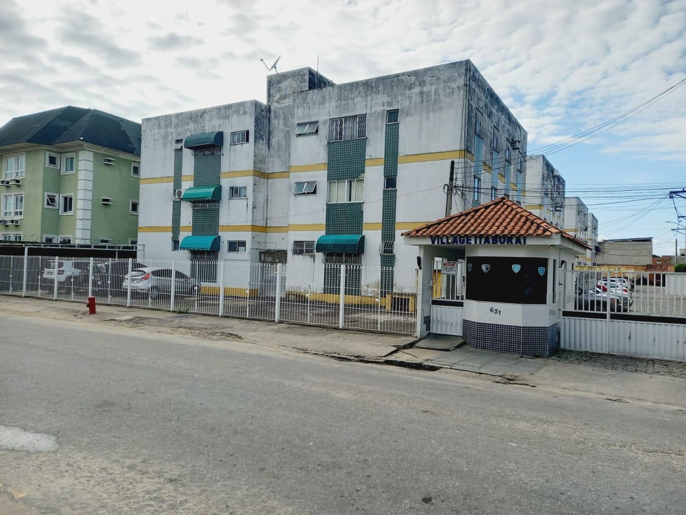 Foto 2 de 12: Apartamento em leilão em Campos Dos Goytacazes - RJ — Apto 56m², Ocupado no Parque Rosário em Campos dos Goytacazes/RJ
