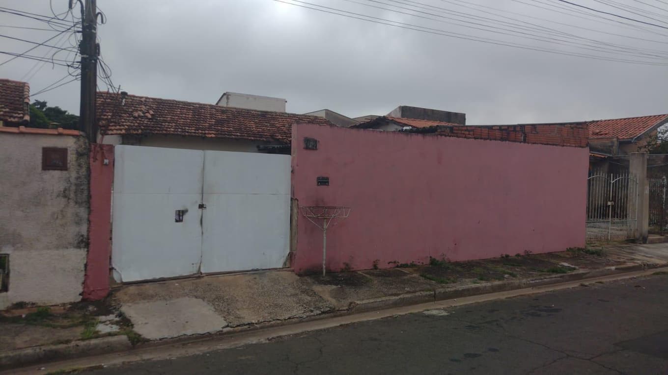 Casa em leilão em Piracicaba - SP — Casa 241m² Ocupada no Cecap em Piracicaba/SP