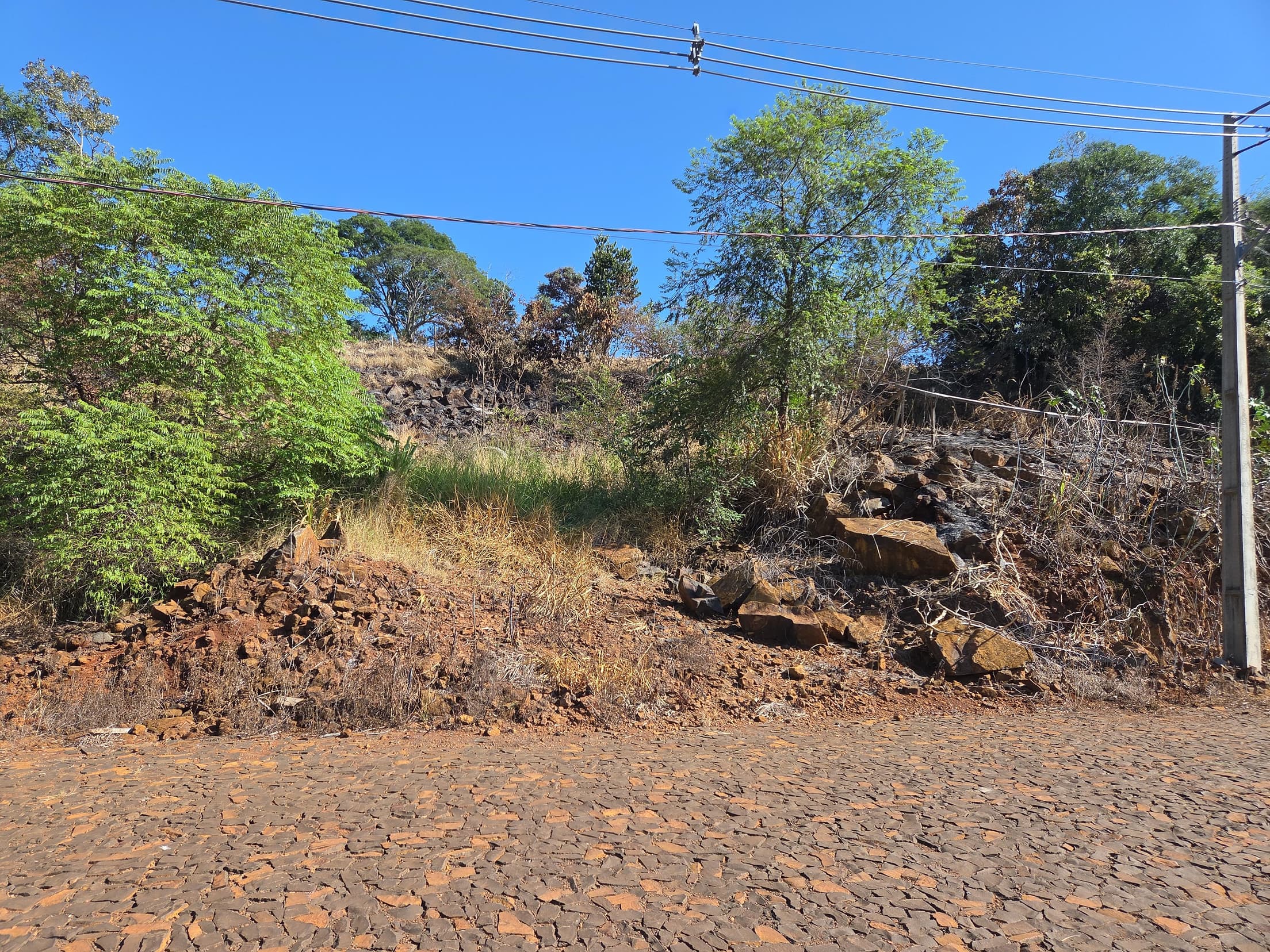 Foto 4 de 5: Terreno em leilão em Nova Prata Do Iguaçu - PR, bairro Distrito Turístico — LOTE URBANO Nº 09, QUADRA Nº 04 DO LOTEAMENTO BENEDETTI DO MUNICÍPIO DE NOVA PRATA DO IGUAÇU/PR ÁREA DE 300M²