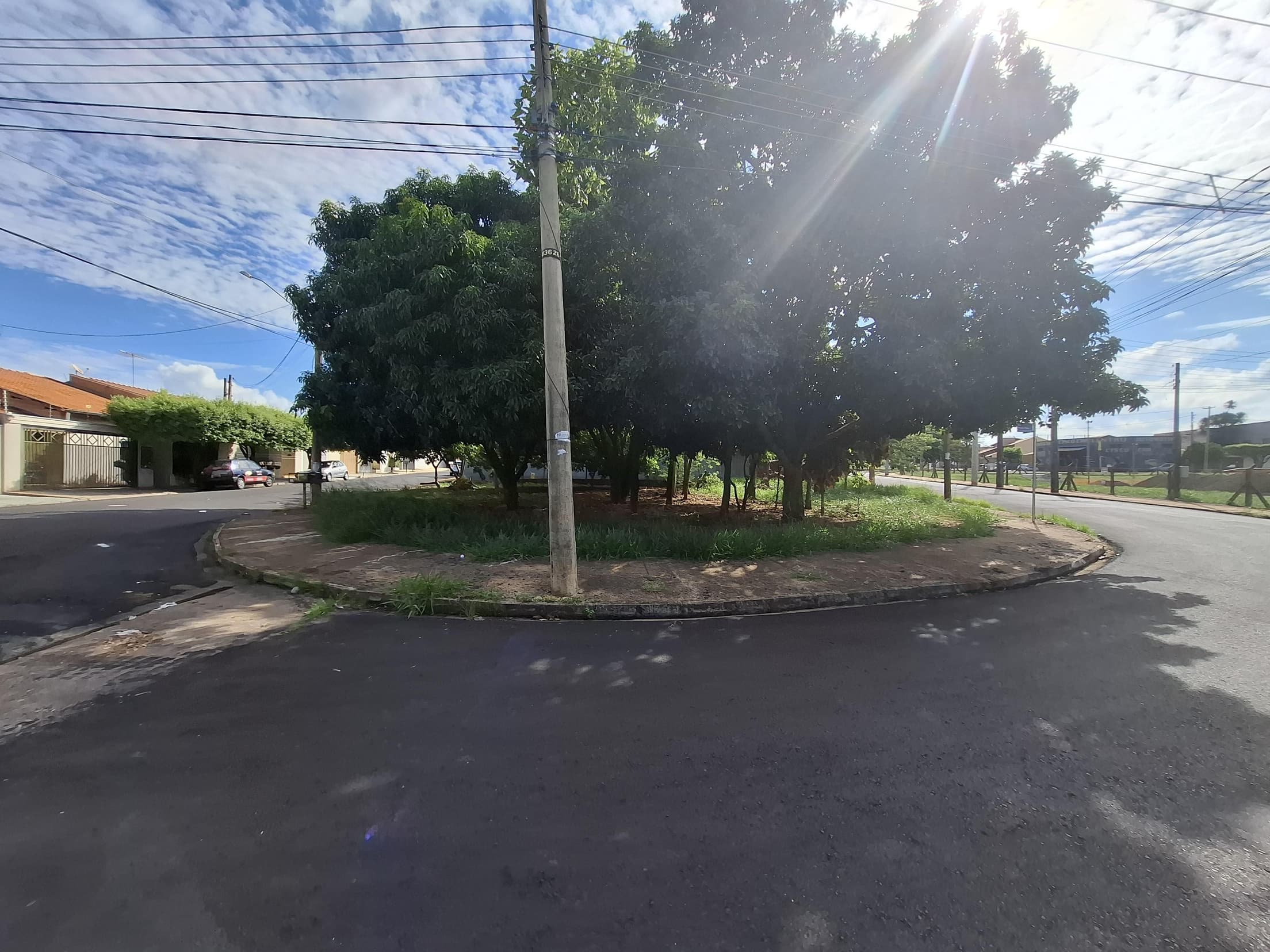 Foto 2 de 8: Terreno em leilão em Mirassol - SP — TERRENO COM ÁREA DE 476m² NA RUA ANTÔNIO PEREIRA DIAS, JARDIM ALVORADA - MIRASSOL/SP | MATRICULA 27.230