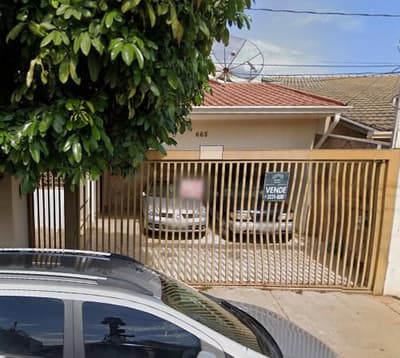 Comercial em leilão em São José Do Rio Preto - SP — Direitos prédio residencial no Jardim Regina Maura, São José do Rio Preto/SP, com terreno de 10,50m de frente