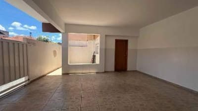Foto 9 de 29: Casa em leilão em Tupã - SP — Casa, Desocupado, Tupã / SP (34% abaixo da avaliação)
