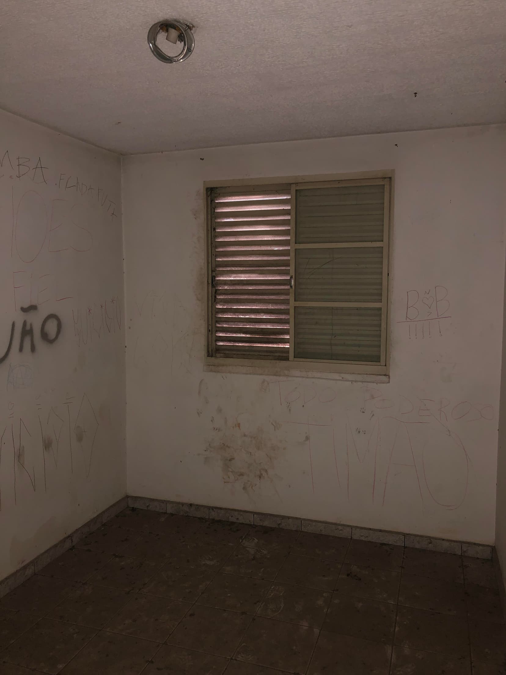 Foto 2 de 4: Apartamento em leilão em Osasco - SP — Apartamento 47m², Desocupado no Residencial Alvorada, Osasco/SP