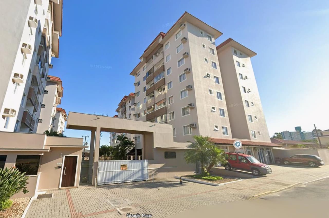 Foto 1 de 4: Apartamento em leilão em Joinville - SC, bairro Floresta — Apartamento Cond. Residencial Floresta, A.P. 67,93m², A.T. 88m², Floresta, Joinville/SC