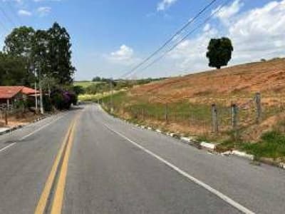 Foto 5 de 5: Area Rural em leilão em Alambari - SP — (1/3) Imóvel Rural, A.T. 89.675m², Sítio da Saudade II