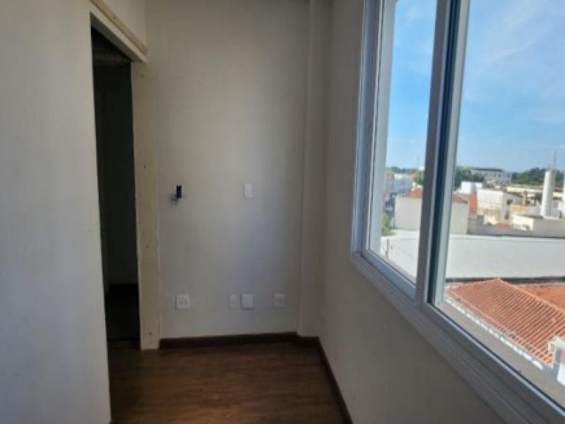 Foto 2 de 7: Comercial em leilão em Araçatuba - SP, bairro Centro — Sala, 40.1 m2, Araçatuba / SP