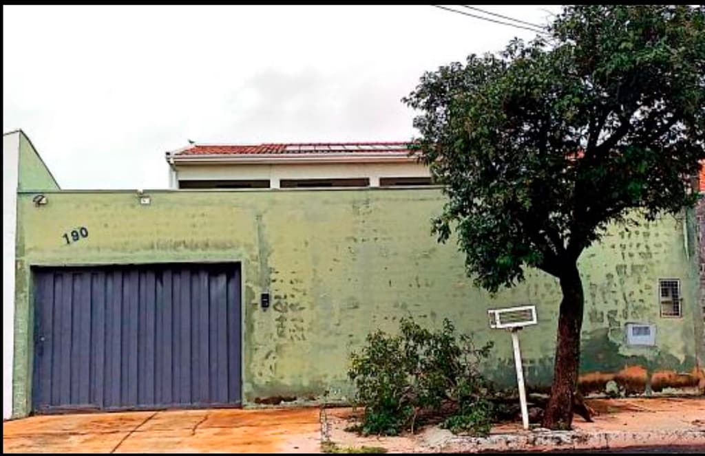 Casa em leilão em Araraquara - SP, bairro Jardim das Estações — LOTE 322 LOTEAMENTO JARDIM DAS ESTAÇÕES