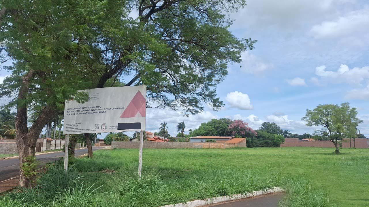 Foto 2 de 3: Terreno em leilão em Planura - MG, bairro Vila Residencial — Terreno 1.334,49m² na Vila Residencial de Planura/MG | Ideal para Rancho de Lazer ou Investimento em Turismo!