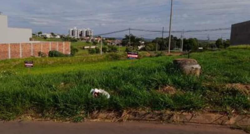 Foto 1 de 3: Terreno em leilão em Umuarama - PR — Terreno 277m², Zona 05, Umuarama-PR