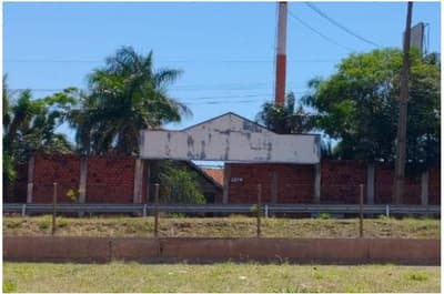 Foto 1 de 9: Terreno em leilão em Umuarama - PR, bairro Vila da Silva José Evangelista Gabino — Terreno com área de 19.880,80m², contendo 48 quartos independentes todos tipo suíte --área construída de 3.061,08m² - Rua Jamil Helu 1209, na Cidade de Umuarama/PR