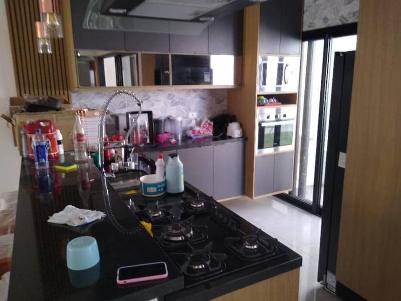 Foto 5 de 17: Casa em leilão em Cotia - SP, bairro Chacara Roselandia — Casa 178m² | Cotia-SP | Res. Parque das Rosas | Chácara Roselândia - Próx. à Estrada da Roselândia - Financiamento até 420 Meses!
