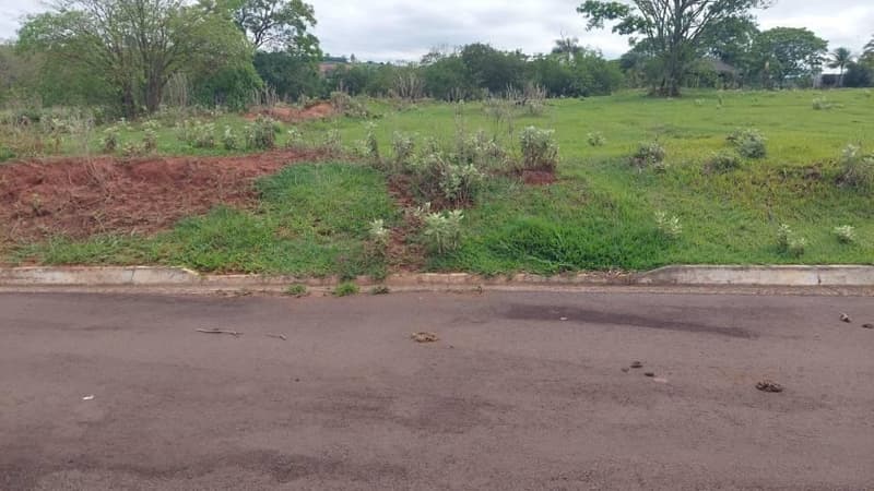 Foto 3 de 4: Terreno em leilão em Pérola - PR — Lote, 775.89 m2, Desocupado, Pérola / PR (65% abaixo da avaliação)