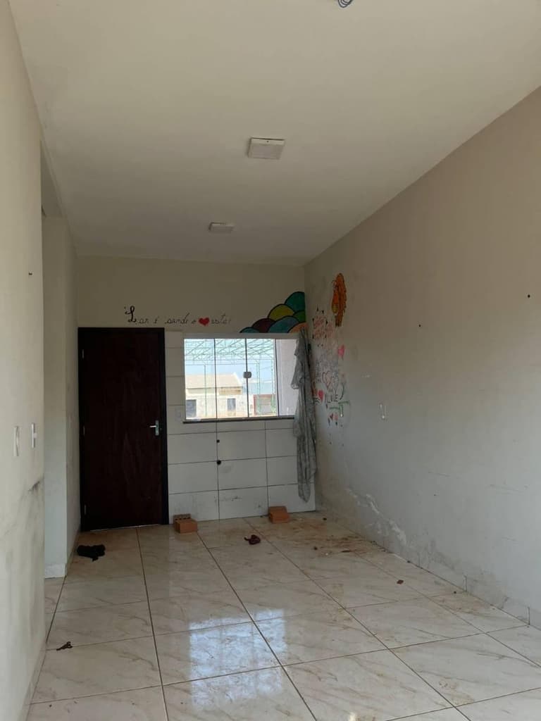 Foto 5 de 7: Casa em leilão em Sinop - MT, bairro Vila Mariana — Casa 51m² com Terreno 264m² | DESOCUPADA | Sinop-MT | Vila Mariana | Financiamento até 420 Meses!