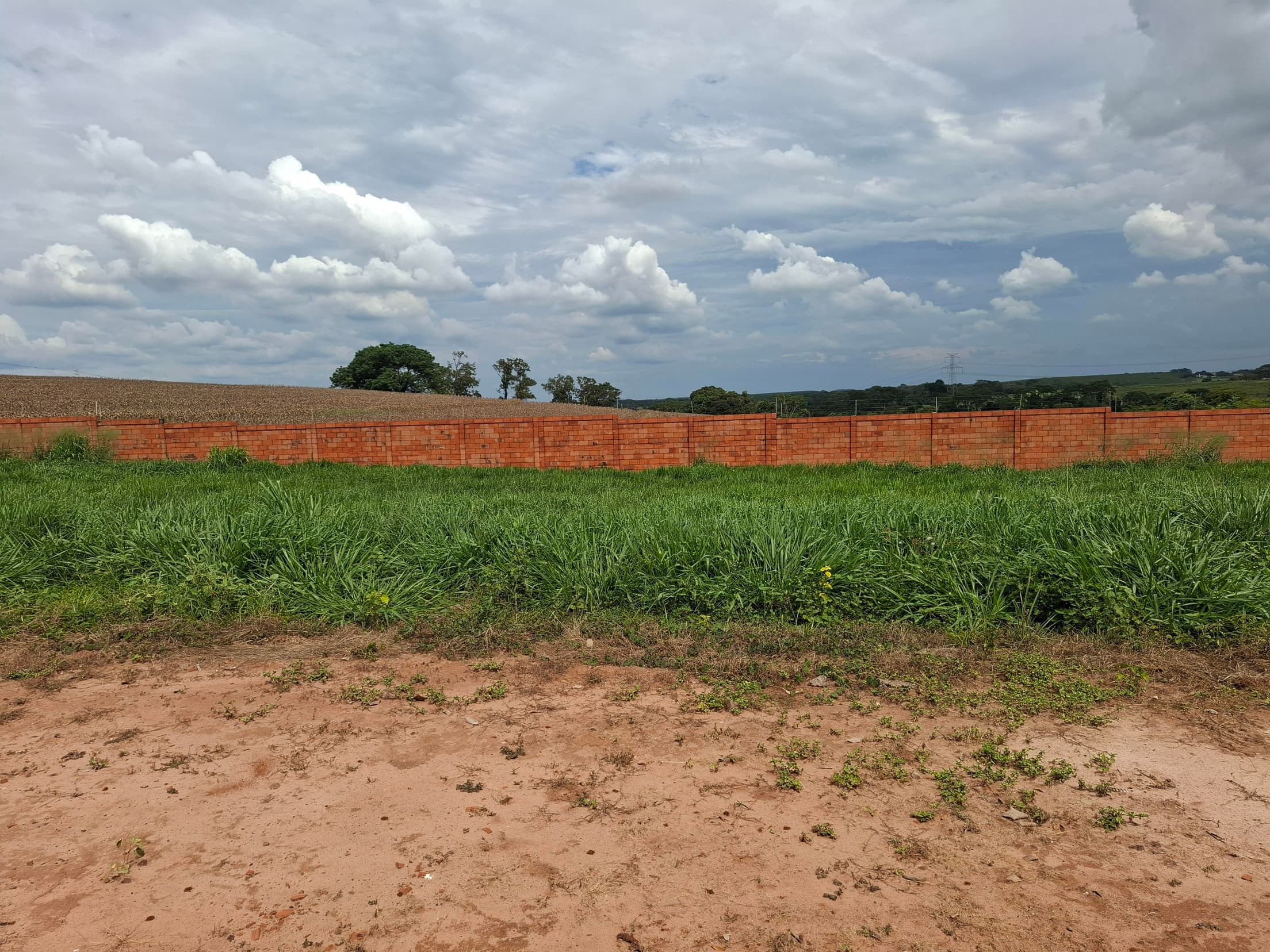 Foto 4 de 7: Terreno em leilão em Mirassol - SP — TERRENO DE 450m² NO LOTEAMENTO DENOMINADO RESIDENCIAL SAN DIEGO - MIRASSOL/SP | MATRICULA 33.951