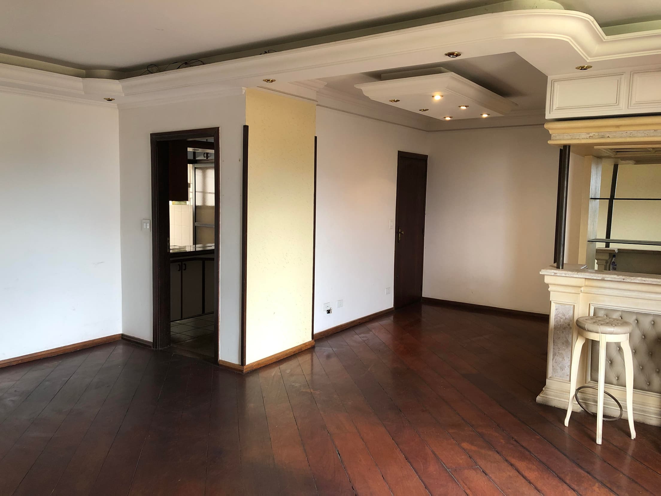 Foto 14 de 17: Apartamento em leilão em Santo André - SP — Apto. 127m² c/ 3 vagas, DESOCUPADO em Santo André/SP