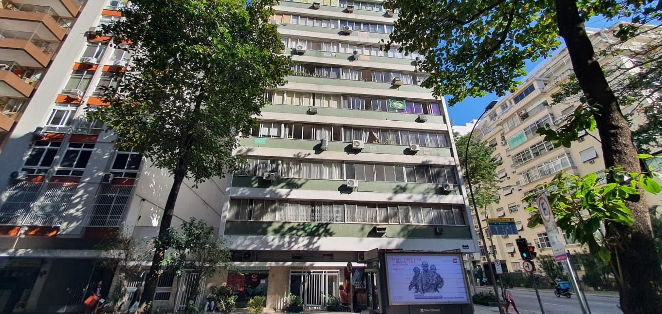 Foto 1 de 11: Apartamento em leilão em Rio De Janeiro - RJ, bairro Copacabana — APTO Nº 604, DO ED. SITUADO NA RUA BARÃO DE IPANEMA, Nº 105 E SUPLEMENTAR PELA RUA BARATA RIBEIRO, Nº 707, COPACABANA/RJ