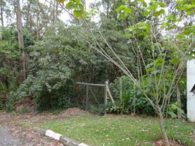 Foto 2 de 3: Terreno em leilão em Cotia - SP — Terreno, A.T. 1.936m², Jd. Algarve