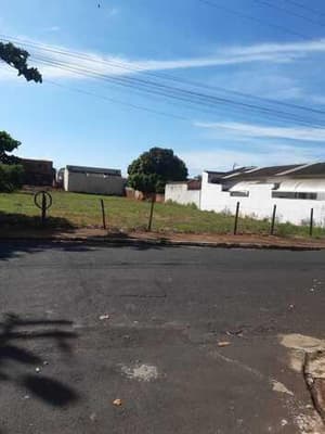 Terreno em leilão em Onda Verde - SP — Terreno, A.T. 242m², Centro, Onda Verde/SP