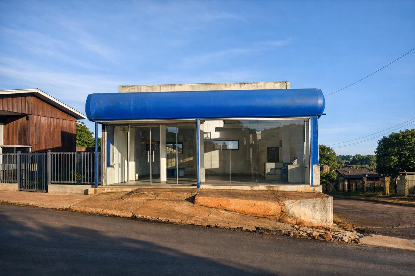 Comercial em leilão em Seberi - RS — SALA COMERCIAL / TERRENO URBANO com área total de 250,00m2 - Seberi - RS