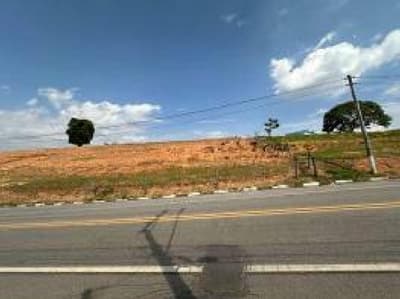 Foto 4 de 5: Area Rural em leilão em Alambari - SP — (1/3) Imóvel Rural, A.T. 89.675m², Sítio da Saudade II