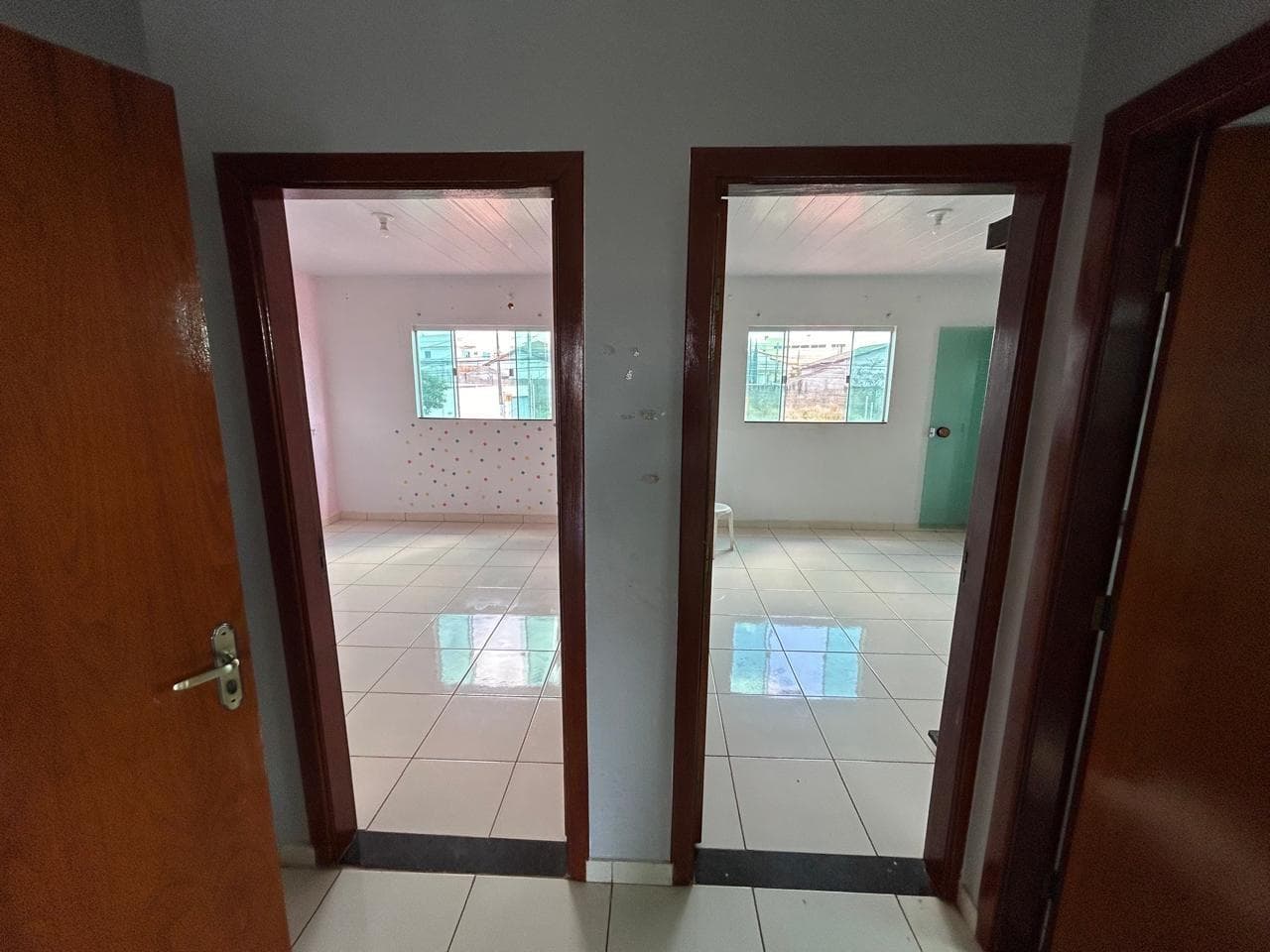 Foto 3 de 19: Comercial em leilão em Anápolis - GO, bairro Parque Brasília Ii Etapa — EDIFICAÇÃO RESIDENCIAL COMERCIAL EM 02 PAVIMENTOS | A.T. 300 M² E A.C 390,21M² | PARQUE BRASÍLIA II ETAPA | ANÁPOLIS/GO