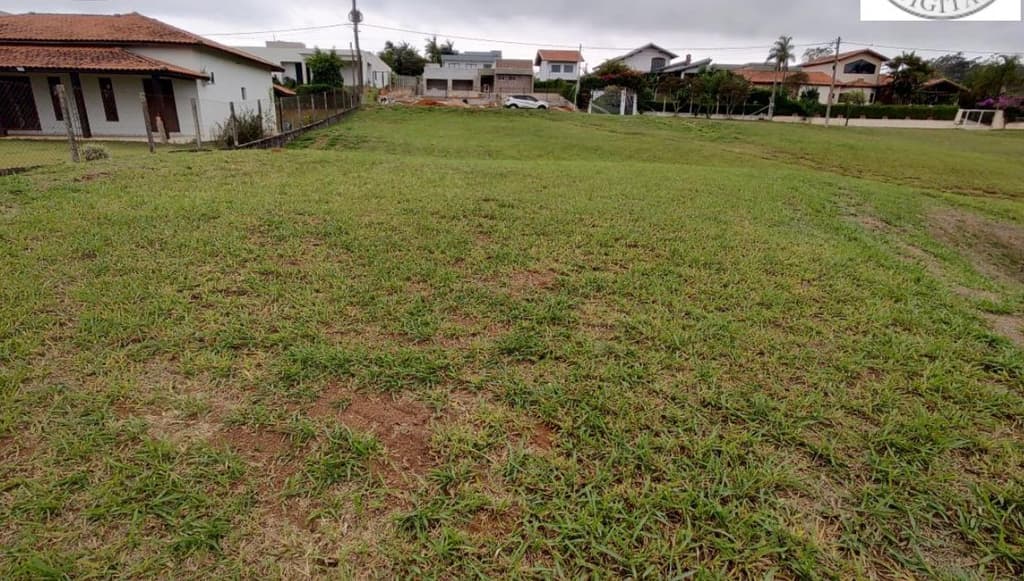 Foto 1 de 3: Terreno em leilão em Alambari - SP — DIREITOS - TERRENO URBANO C/ 1.000 m² EM ALAMBARI/SP NO "RESIDENCIAL PINHEIRO DO LAGO"