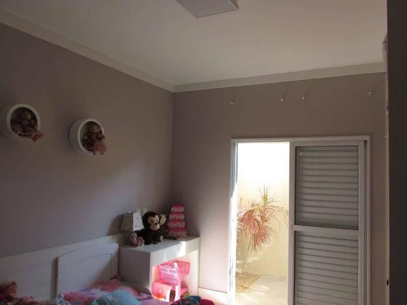 Foto 13 de 23: Casa em leilão em Trindade - GO — Casa, Ocupado, 614.0 m2, Trindade / GO (17% abaixo da avaliação)