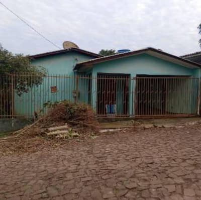 Foto 1 de 15: Casa em leilão em Frederico Westphalen - RS, bairro São Francisco de Paula — Casa, Frederico Westphalen / RS