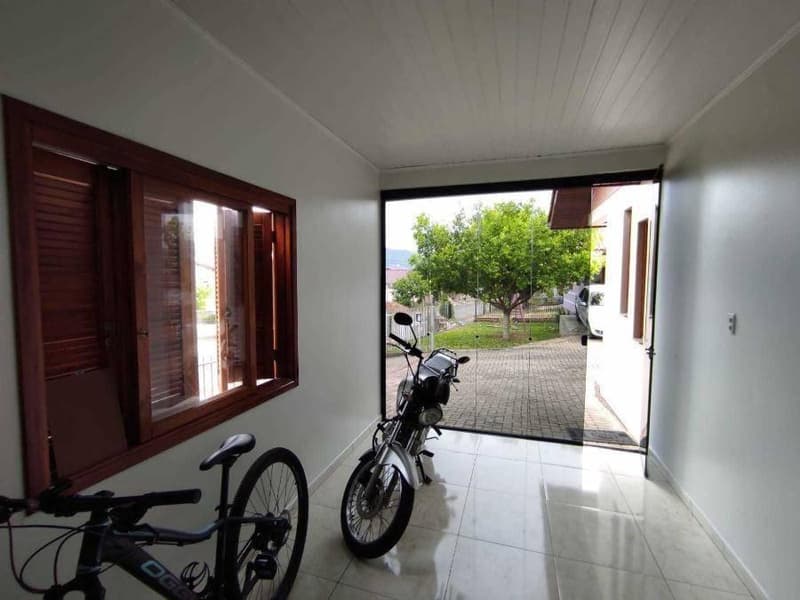 Foto 22 de 28: Casa em leilão em Igrejinha - RS — Casa, Desocupado, Igrejinha / RS (40% abaixo da avaliação)