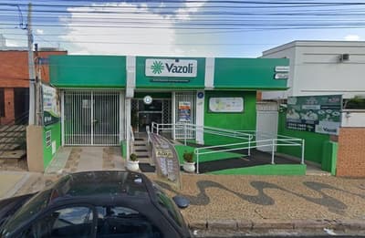 Comercial em leilão em Mirassol - SP — (1/3) Imóvel comercial, A.T. 223m², A.C. 207m², Centro