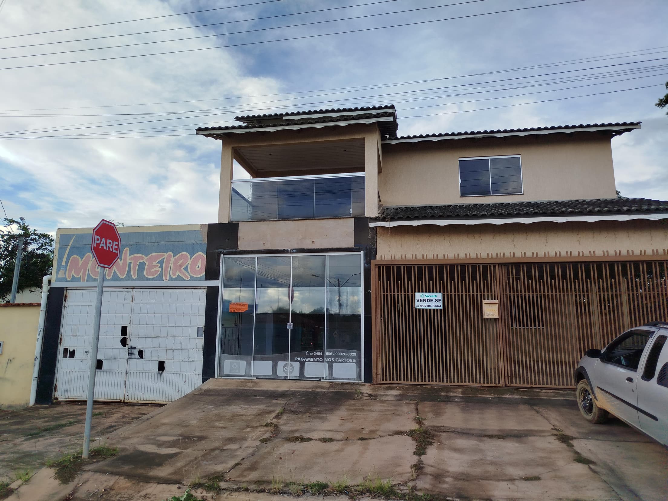 Casa em leilão em Mambaí - GO, bairro Centro — SOBRADO RESIDENCIAL | A.T. 368,71 M² E A.C. 284 M² | MAMBAÍ/GO - LEILÃO EMPRESARIAL SISTÊMICO SICREDI