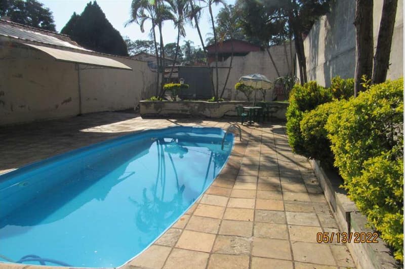 Terreno em leilão em Socorro - SP — IMÓVEL COM PISCINA E SAUNA EM SOCORRO/SP