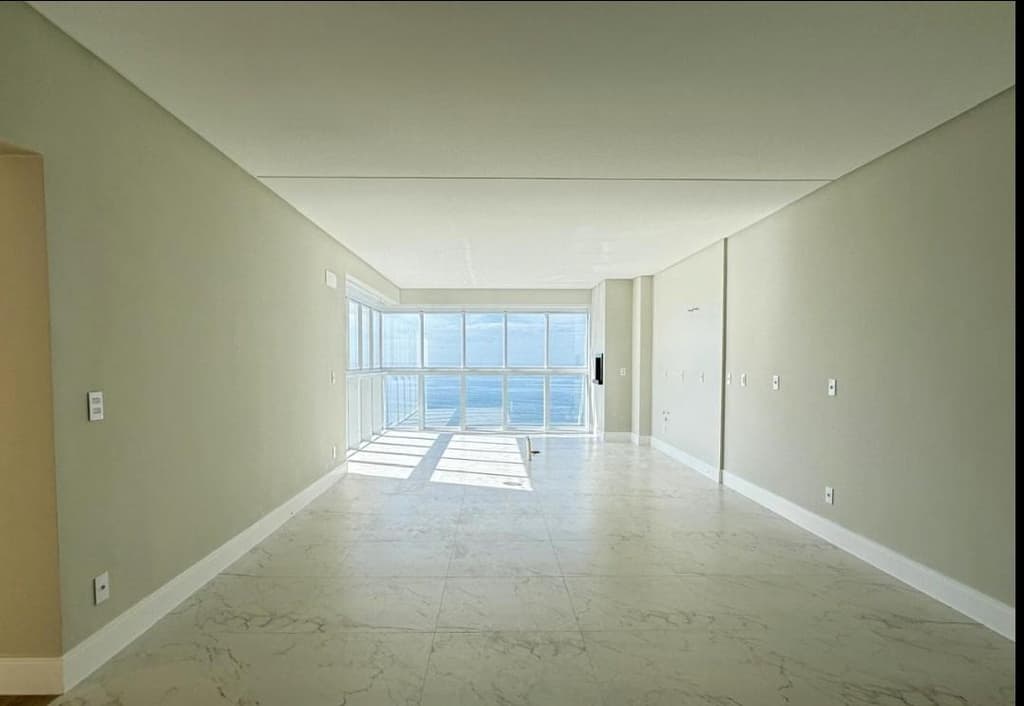 Foto 7 de 21: Apartamento em leilão em Penha - SC — Vista Paradiso - Apto 2502