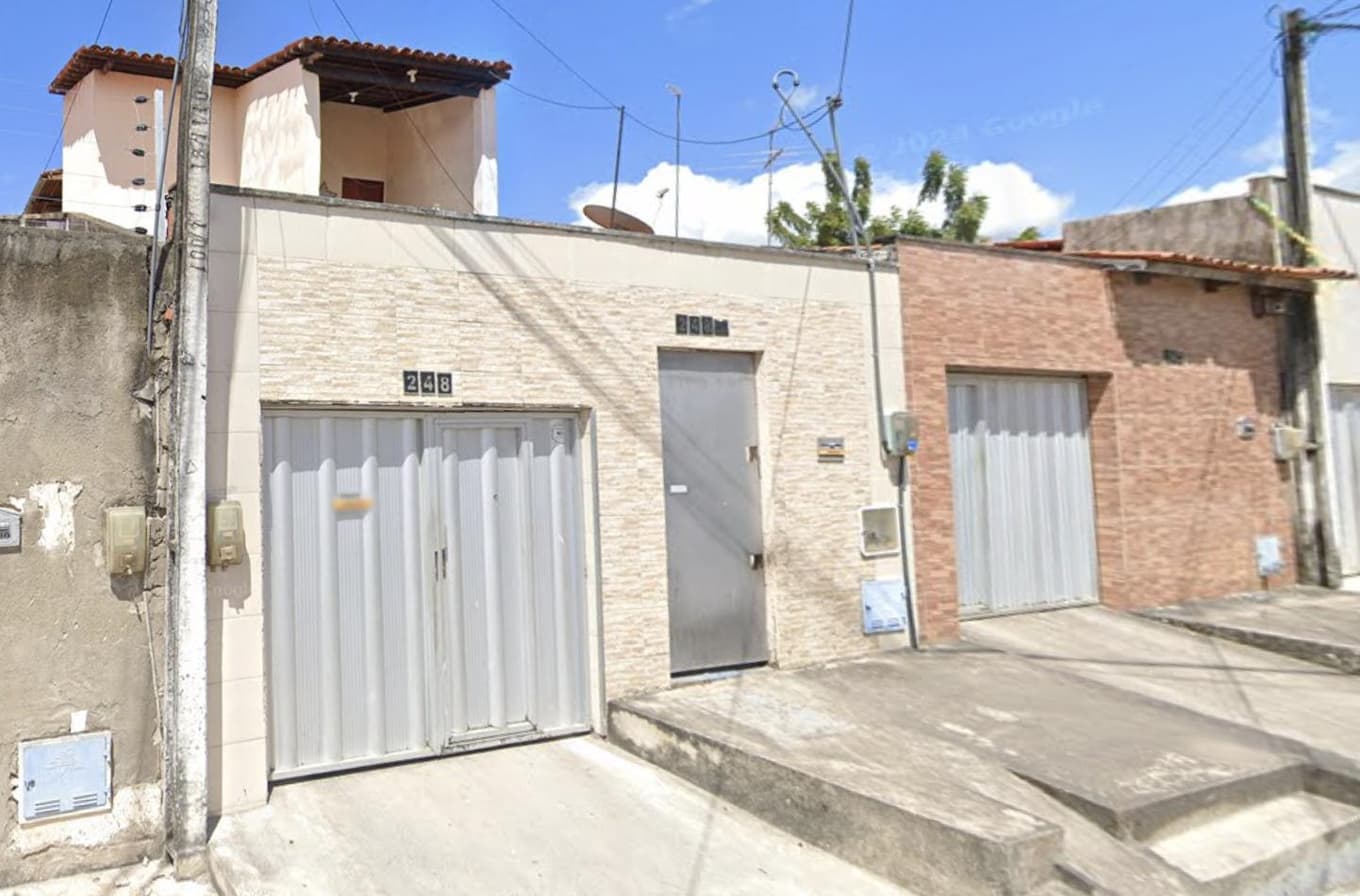 Foto 1 de 15: Casa em leilão em Maracanaú - CE, bairro Piratinininga — Ocupado, 140.0 m2, MARACANAÚ / CE