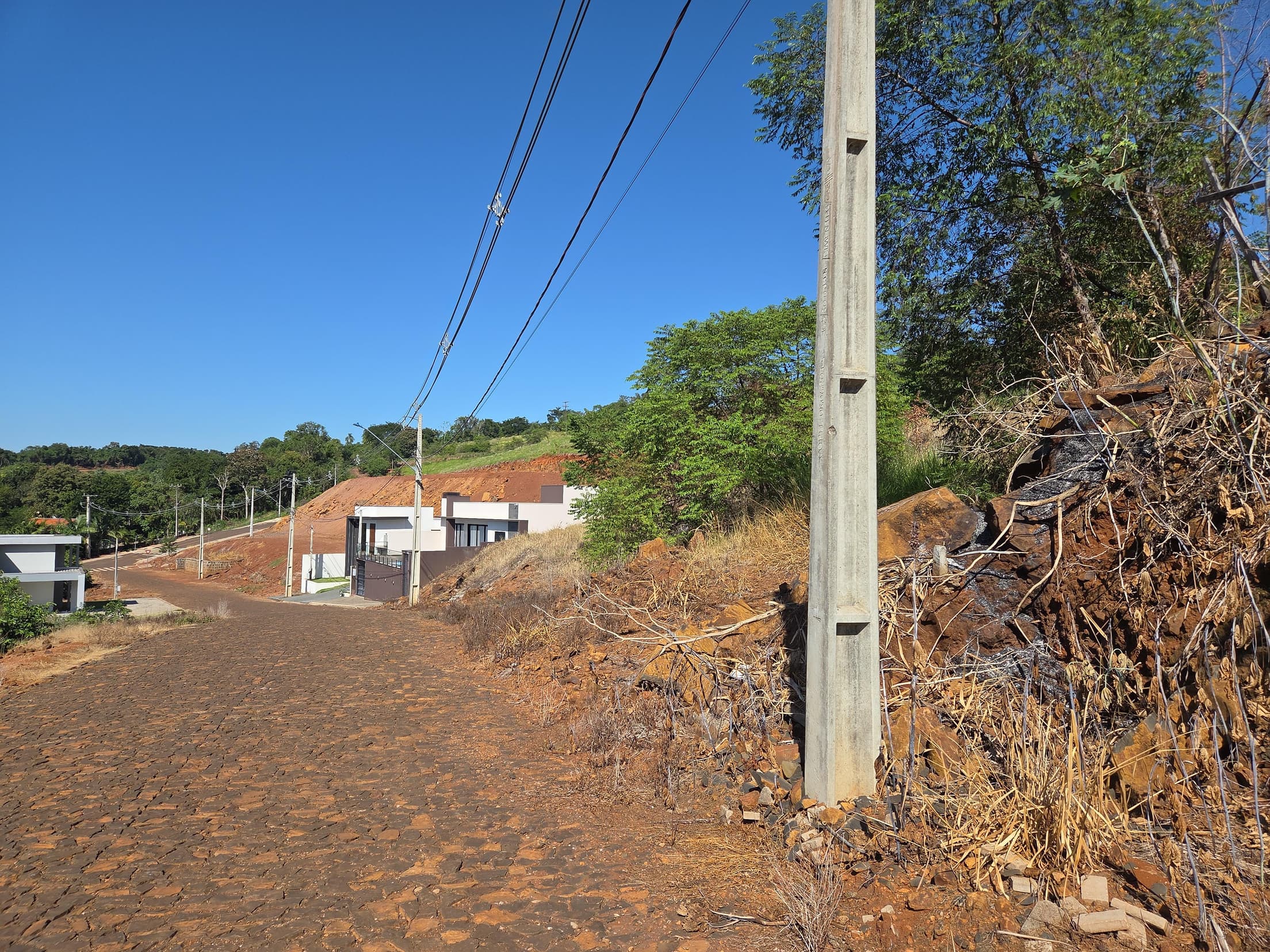 Foto 2 de 5: Terreno em leilão em Nova Prata Do Iguaçu - PR, bairro Distrito Turístico — LOTE URBANO Nº 09, QUADRA Nº 04 DO LOTEAMENTO BENEDETTI DO MUNICÍPIO DE NOVA PRATA DO IGUAÇU/PR ÁREA DE 300M²