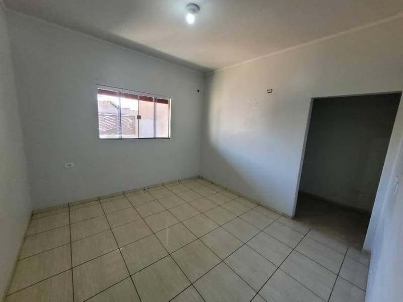 Foto 2 de 10: Casa em leilão em Santa Helena De Goiás - GO — Casa, Ocupado, Santa Helena De Goiás / GO (55% abaixo da avaliação)